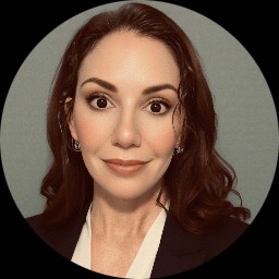 This is Lesa Leiden's avatar