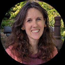 Photo of Rachael Oliver