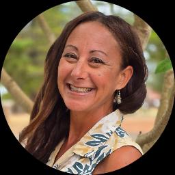 Kori Kuaana practicing in Hawaii