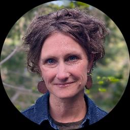This is Lina Dale's avatar and link to their profile
