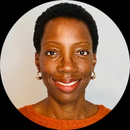 This is Roxanne Arthur's avatar