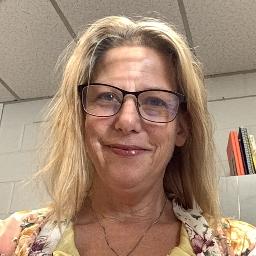 Psychologist Donna Riveron providing different types of therapy in Tatamy