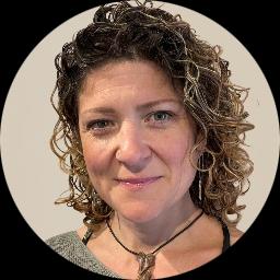 Photo of Lea Kendall