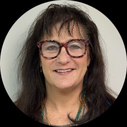 Photo of Aimee Anderson