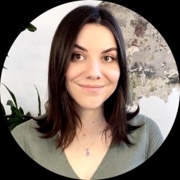 Photo of Adriana Narai