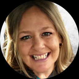 Psychologist Linette Romero providing different types of therapy in Atlantic Beach