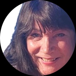 This is Paula Savarese's avatar