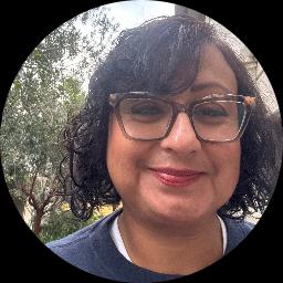 Bertha Banuelos practicing in California