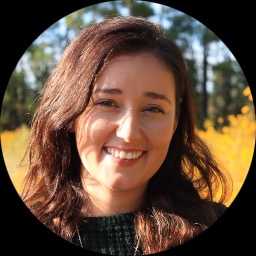 Psychologist Tori Mays providing different types of therapy in Olla