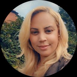 Photo of Lorelle Busby