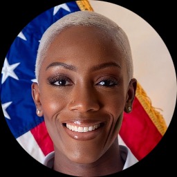 Psychologist Tyisha Michel providing different types of therapy in Newsoms