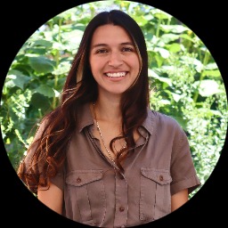 Psychologist Yolanda Reyes providing different types of therapy in Porter