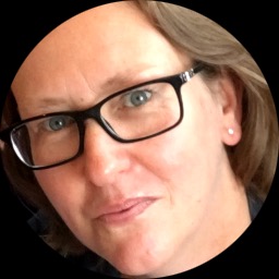 Photo of Joanne Lyons