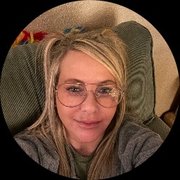 This is Wendy Suey's avatar and link to their profile