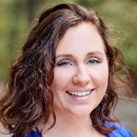 Abby  Duran - Online Therapist with 12 years of experience