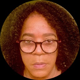 This is Vicki Stokes's avatar