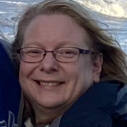 Photo of Claire Lewis