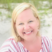 Mary Martin - Online Therapist with 7 years of experience