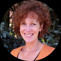 Psychologist Elizabeth Weir providing different types of therapy in Fleming