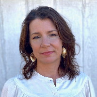 Nicole Linder - Online Therapist with 5 years of experience