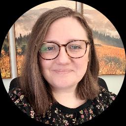 Psychologist Murphy Hall providing different types of therapy in Orland