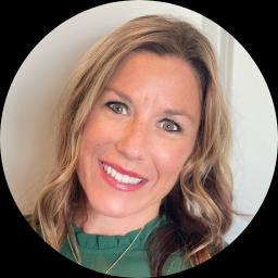 Psychologist Lauren Dunlap providing different types of therapy in Horse Cave