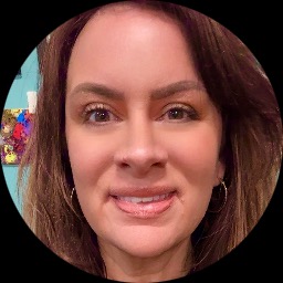 Psychologist Dea Robinson providing different types of therapy in Holland