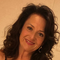 Psychologist Brandi Denson providing different types of therapy in Vinton