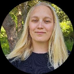 Psychologist Stephanie Kinsey providing different types of therapy in Clyde Hill