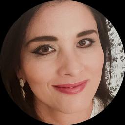 Psychologist Rosalba De hoyos providing different types of therapy in Selma