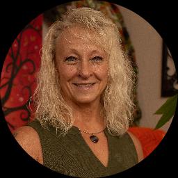 This is Theresa Marschik's avatar