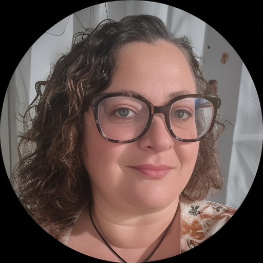 This is Tracy Vickers's avatar and link to their profile