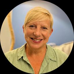 Photo of Rachel Huyton