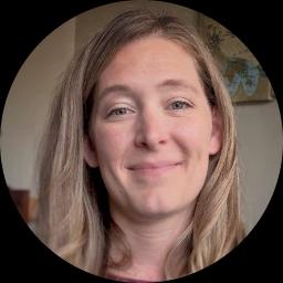 Psychologist Melinda Papas providing different types of therapy in Callahan