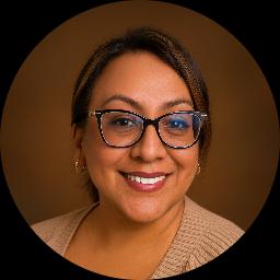 Luz Guevara practicing in California