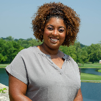 Ebony  Hutchinson  - Online Therapist with 13 years of experience