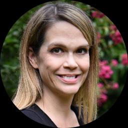 Therapist April Kouri Photo