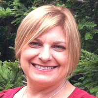 This is Maureen Murray's avatar and link to their profile