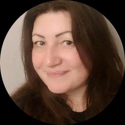 Photo of Wendy Holmes