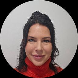 Photo of Charlotte Phillips