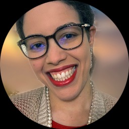 Psychologist Naemmy Thompson providing different types of therapy in Capron