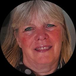 Photo of Julie James