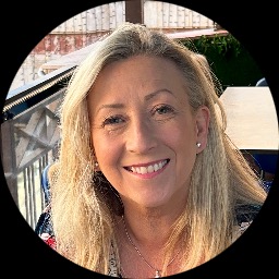 Photo of Janine Hill