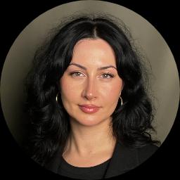 Bahara Payandeh practicing in California