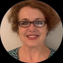 Photo of Fiona Davis