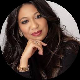 This is Evelyn Saunders's avatar