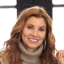 Psychologist Stacey Conner providing different types of therapy in Crosbyton