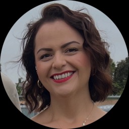 This is Evelyn Ruiz's avatar