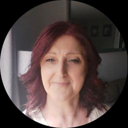 Photo of Claire Roberts