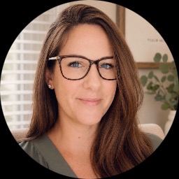 Photo of Elena Hendricks